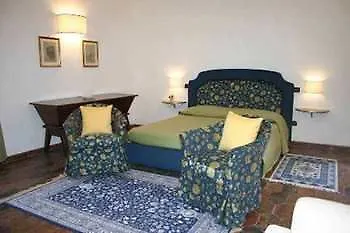 Tenuta Monacelli Hotel 4*