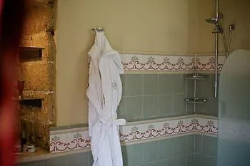 Tenuta Monacelli 4*